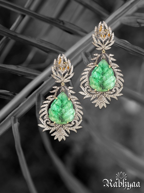 Emerald Studded Earrings